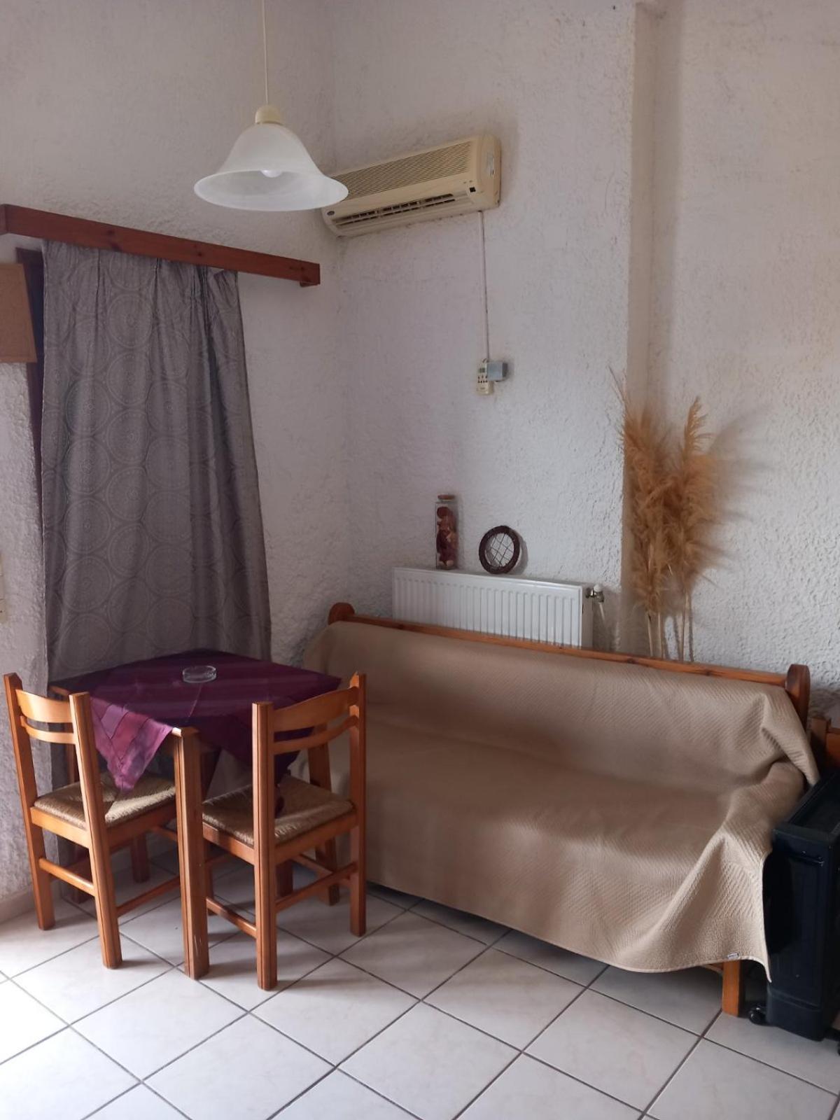 Antikristo Rooms 칼터로스 외부 사진